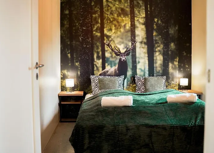 Natura Zator Ferienhaus *